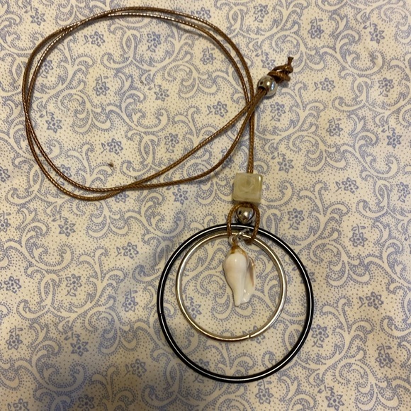 Very cool handmade necklace with beads, stone and seashell. - Picture 5 of 5